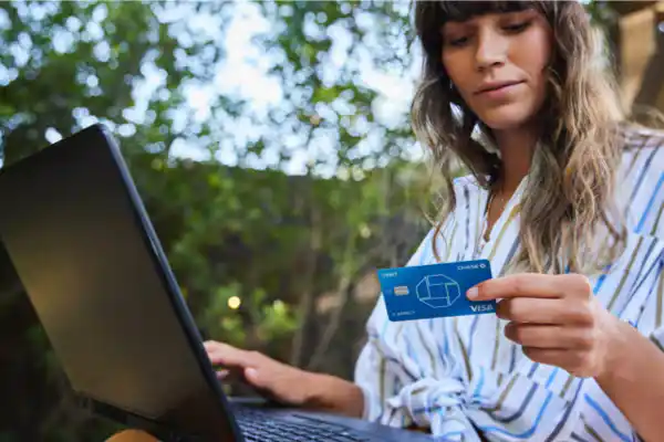 Simple vs Secure Checking Account